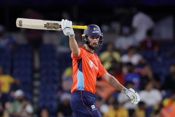 Matthew Short scored a 29-ball 61 in his team's comprehensive win