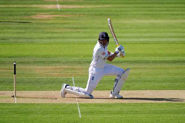 Root finished the day unbeaten on 99.