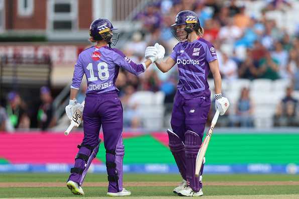 Litchfield and Monaghan shared a 54-run stand 