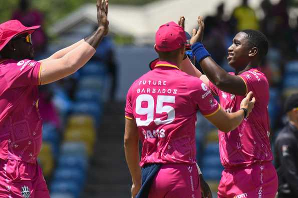Ramon Simmonds picked three wickets in his team's win