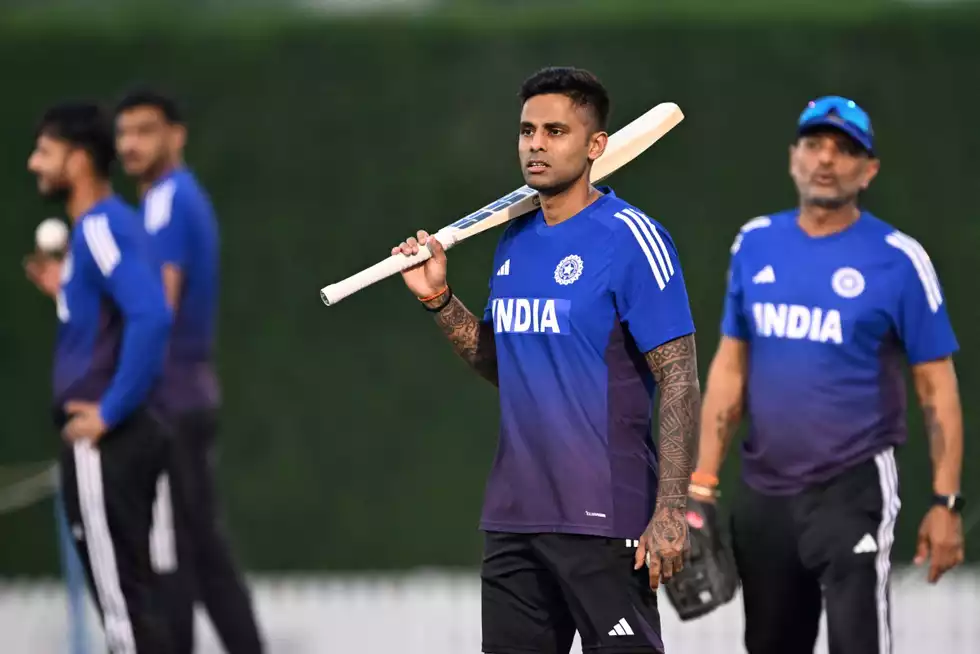 Sitanshu Kotak (background) insisted that most of the batting order after No.3 is malleable 